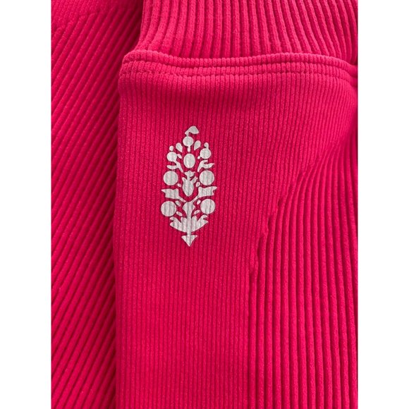 Free People Movement Happiness Runs Bike Shorts NEW - Picture 3 of 4